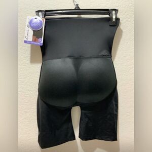 NWT- Carrie Amber-  M Lift & Shape Back Enhancer